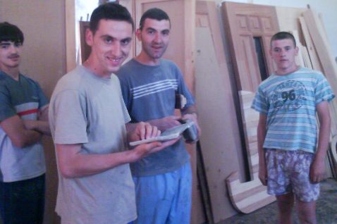 kruja_door_factory